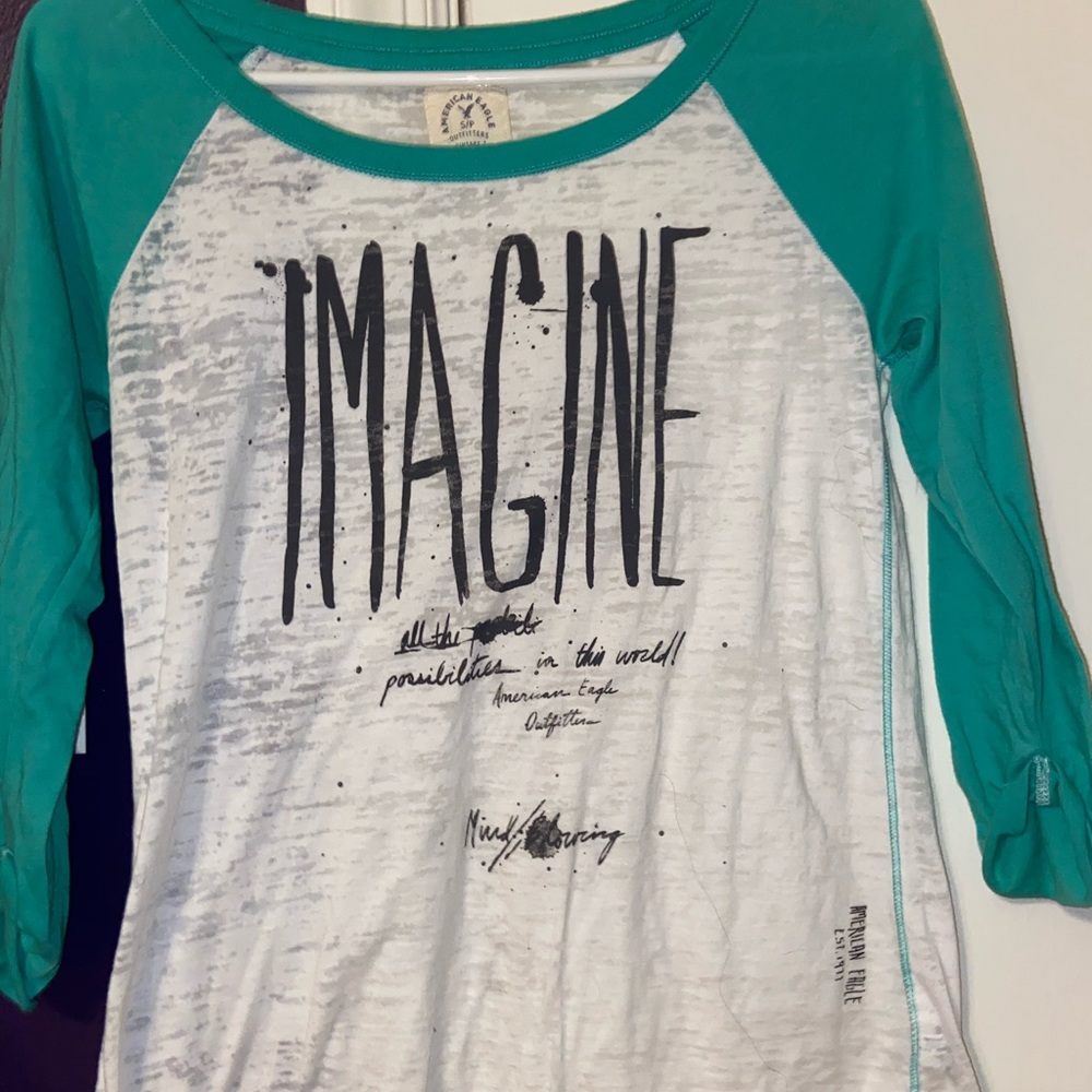 American eagle 3/4 length shirt